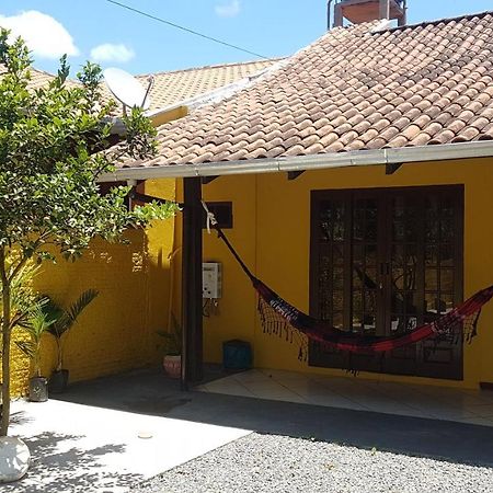 Pousada Bali Surf House -Suite 1 Piçarras Eksteriør billede